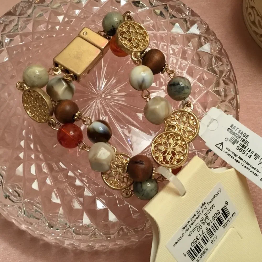 NWT New Directions Brand Goldtone Charm and Bead Bracelet